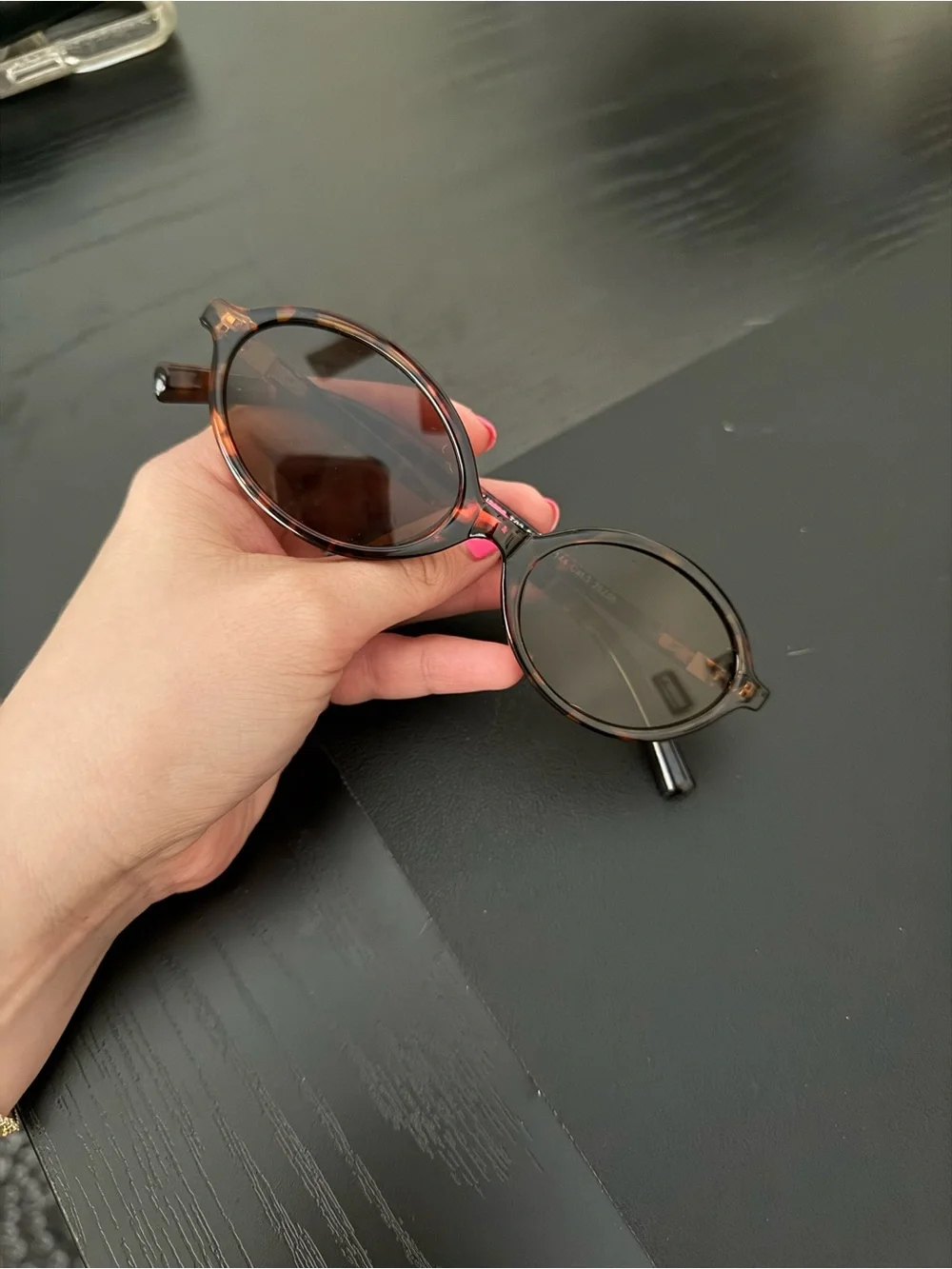 NWOT Oval Sunglasses